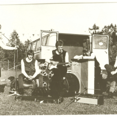 1967 Spotnicks Tourbus (1)