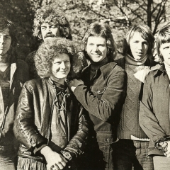 1971 Gruppenfoto Ame No Ballad (2)