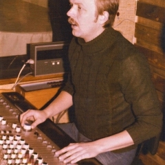 1975 Bob am Mixer