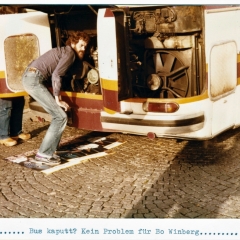 1980 10 Tour Bus Bo repairing (2)